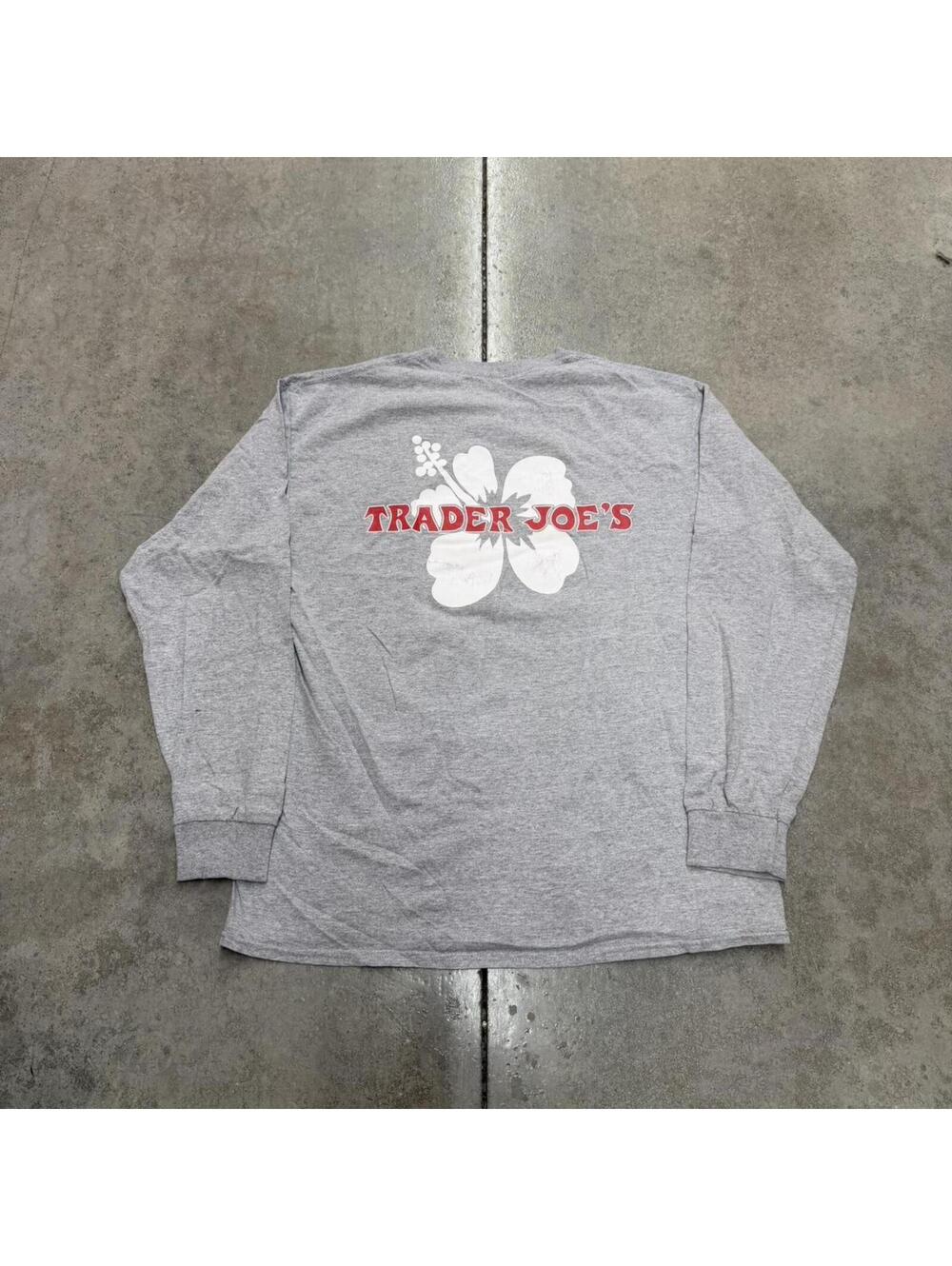 vintage trader joes grey big logo super market grocery store shirt size large